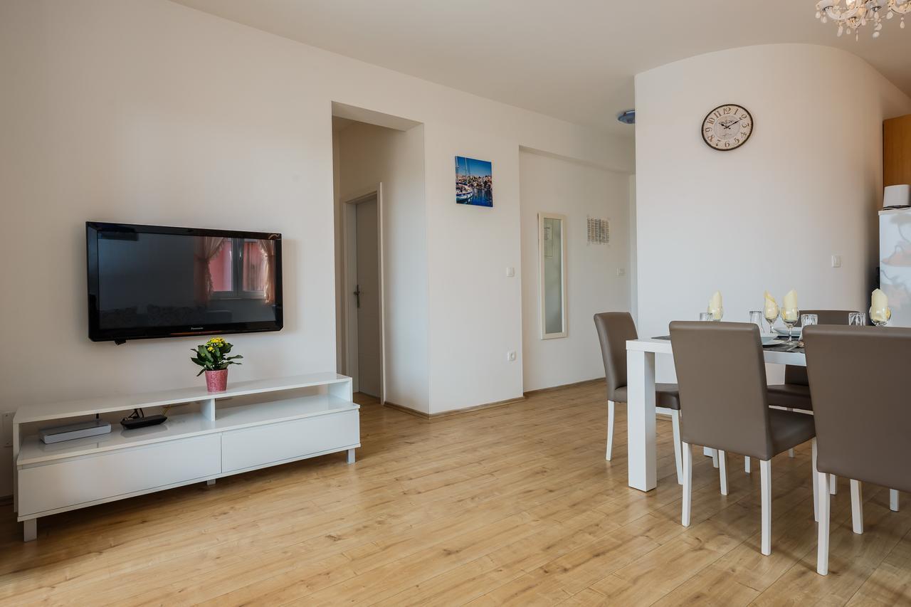 Villa Nora Trogir Exteriör bild