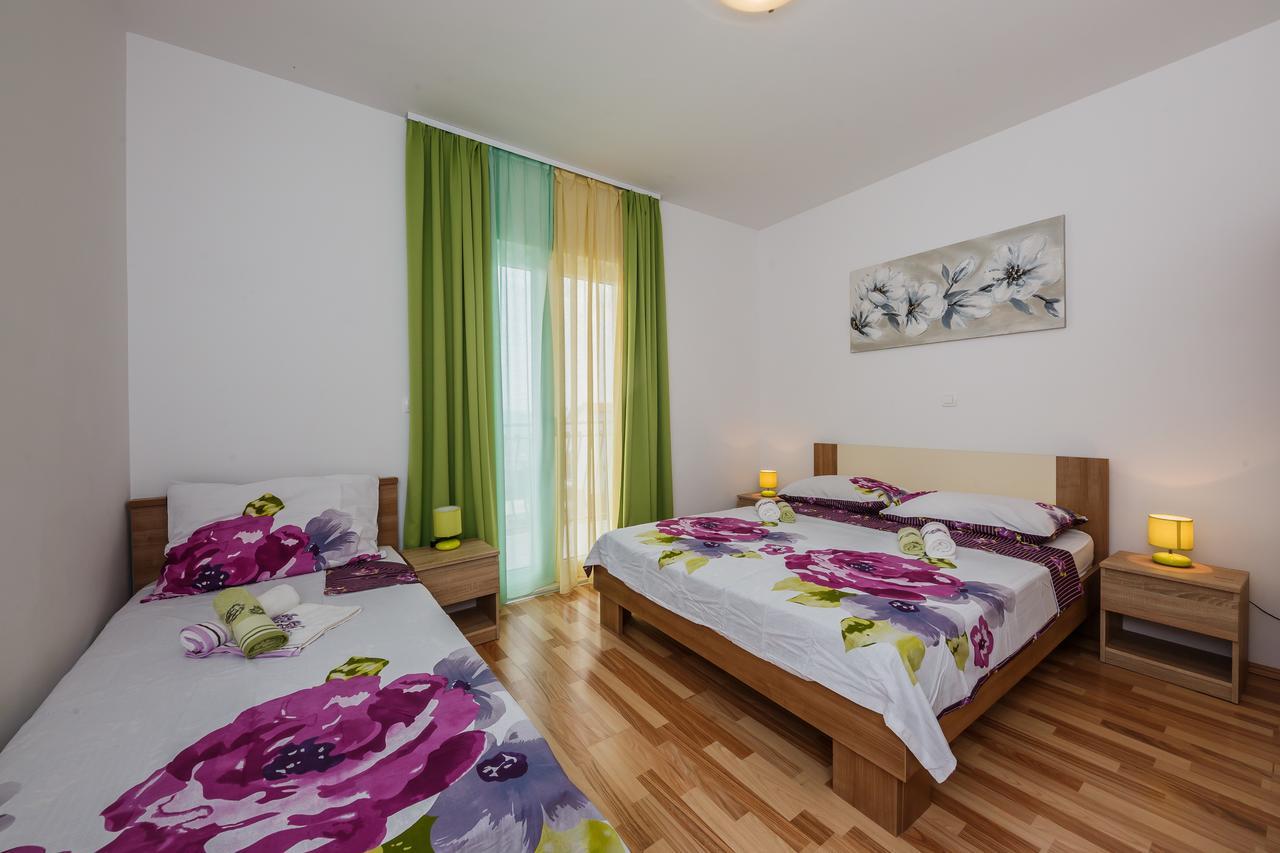 Villa Nora Trogir Exteriör bild