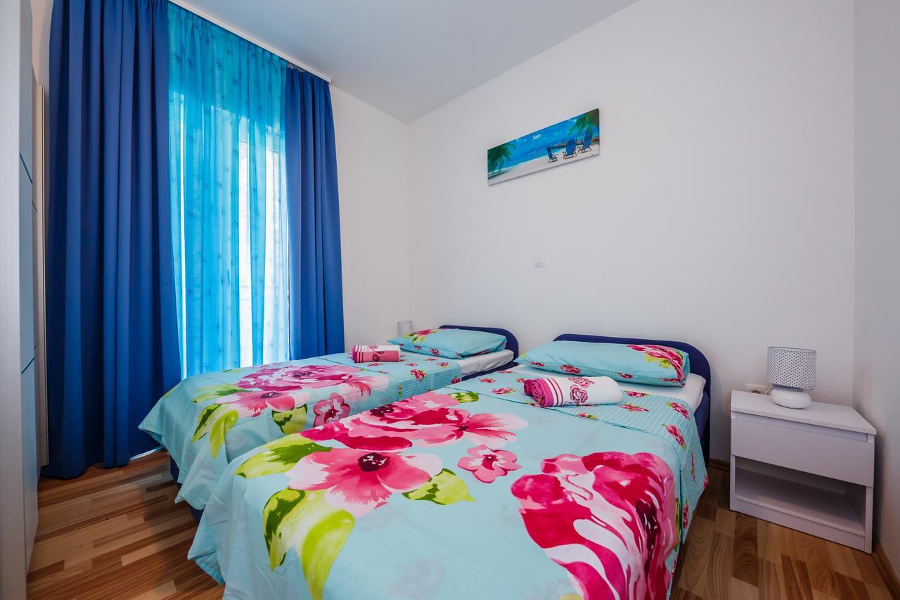 Villa Nora Trogir Exteriör bild