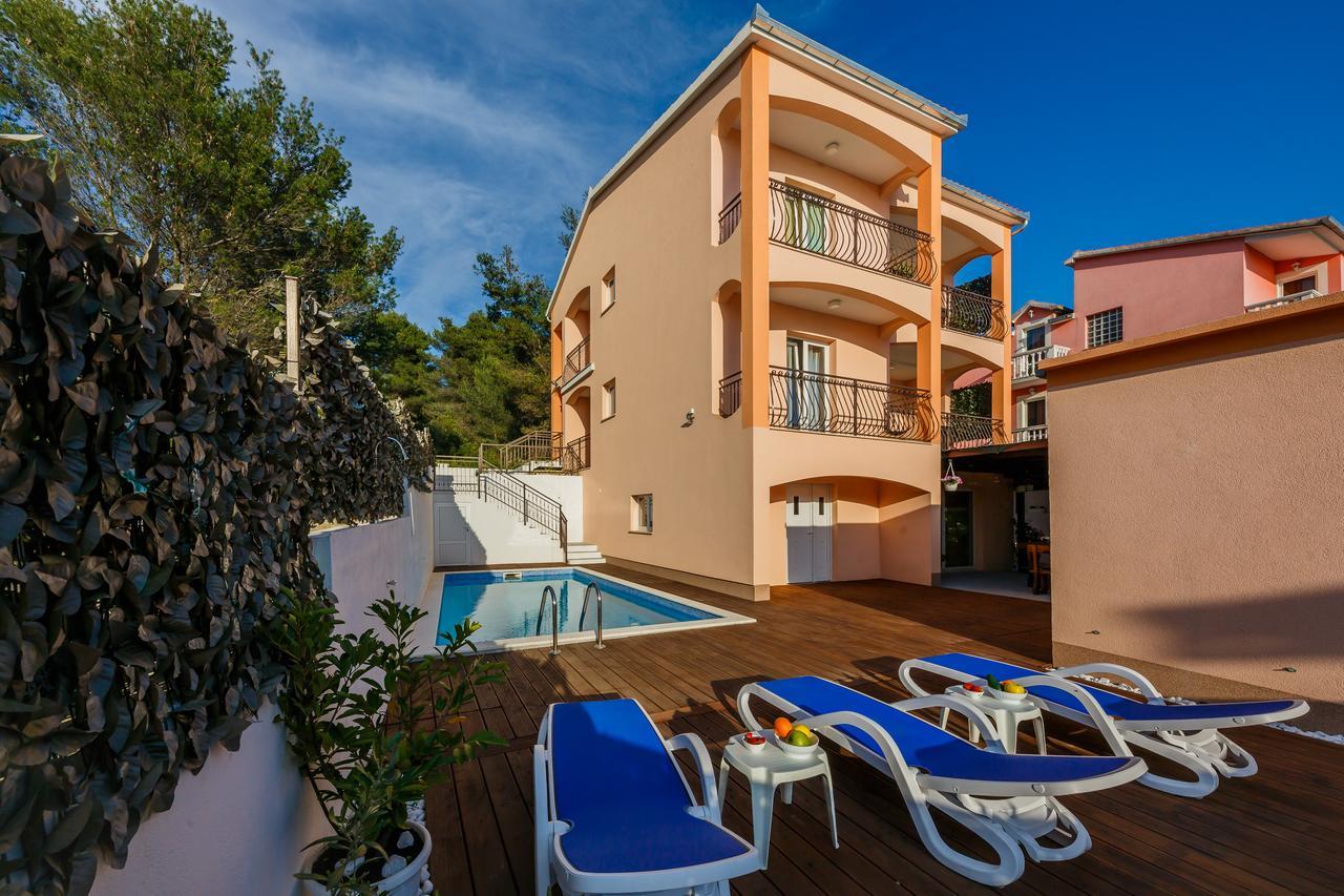 Villa Nora Trogir Exteriör bild